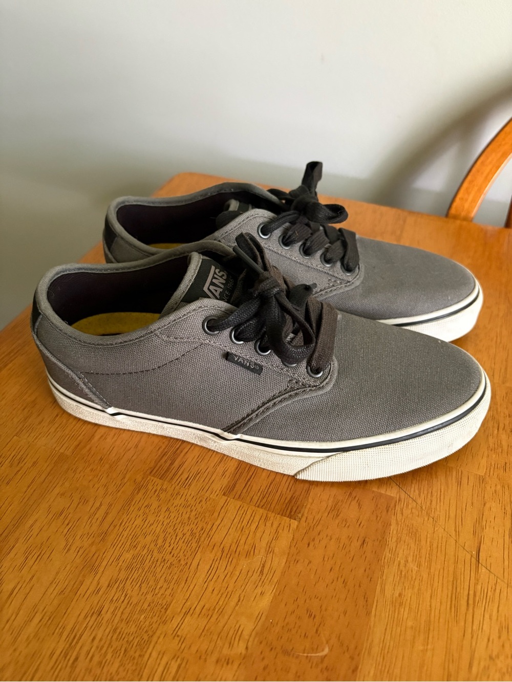 Vans Men's Canvas Low-Top Sneakers in Gray with Black Laces